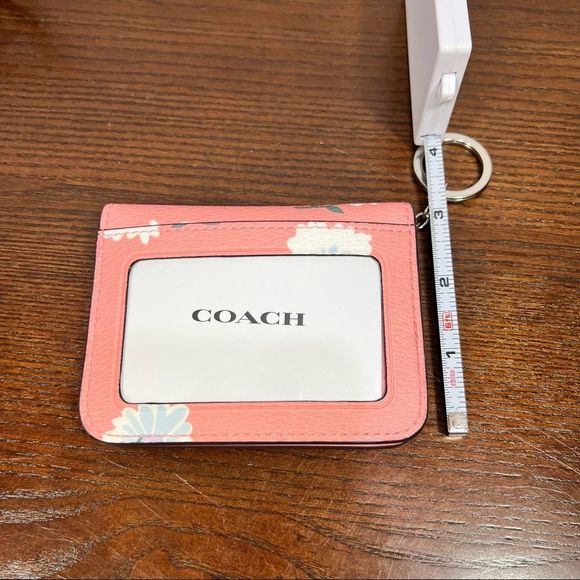 COACH snap closure mini wallet in Bubblegum Pink and daisy print! NWT - Picture 4 of 5